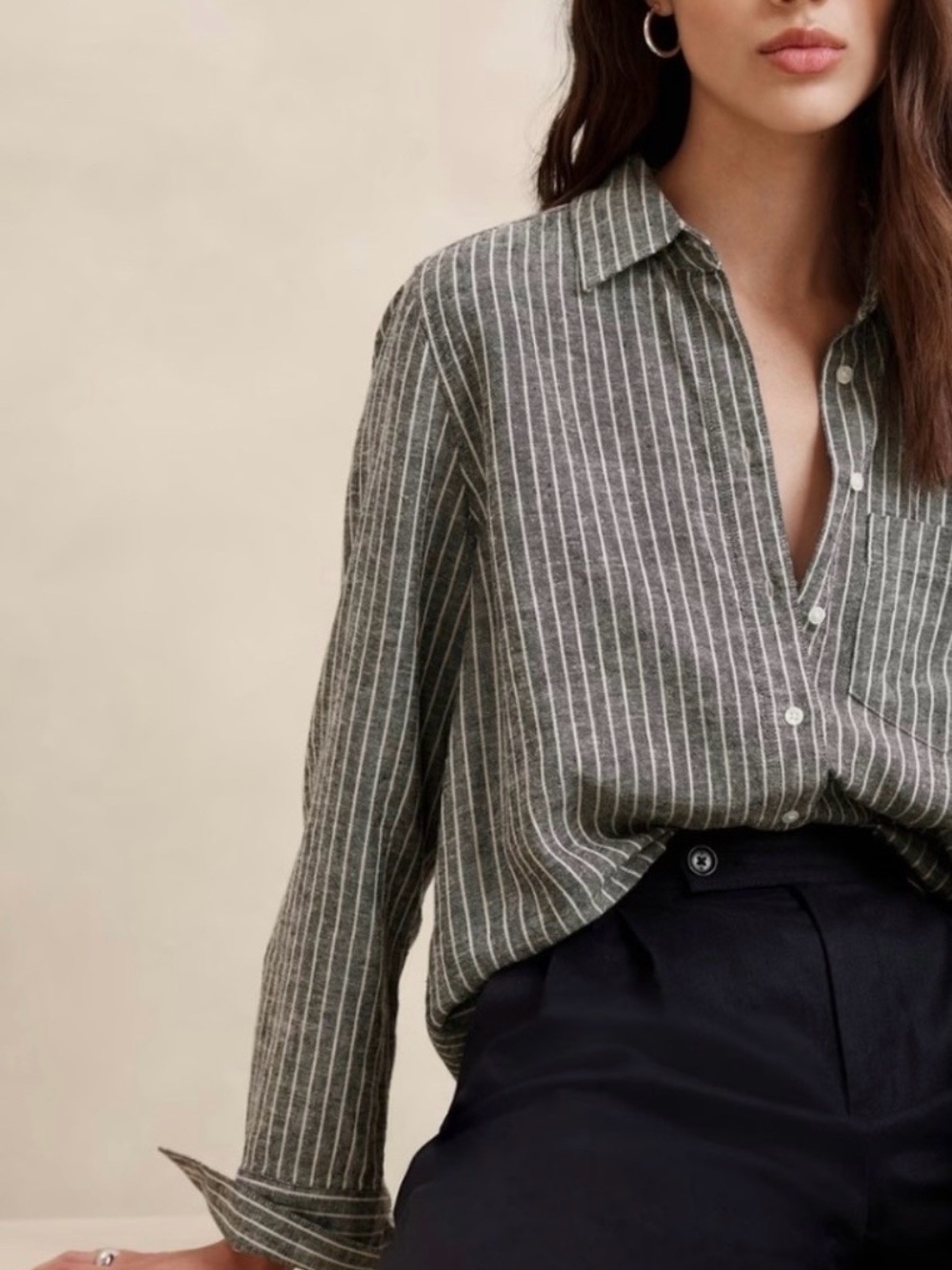 Women’s Banana Republic Striped gray linen-blend blouse